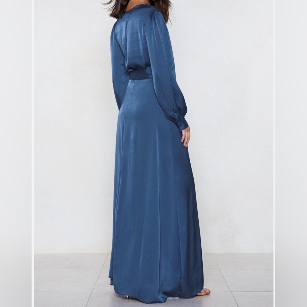 Nasty Gal V Neck Long Dress Waist Tied